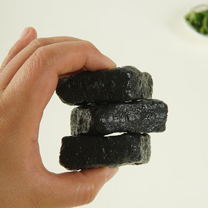 Modèle de tofu puant simulé en PVC, accessoire de tofu puant pour stand de marché nocturne, jouet alimentaire réaliste, porte-clés, pendentif - Product Image 3
