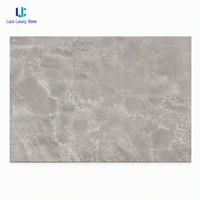 Dalle de marbre craquelé gris satiné Luca, coupe veineuse, coupe transversale, sablée, conteneur scellé, palette en vrac, carton, exportation usine