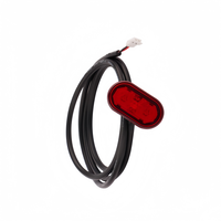 Feux arrière LED universels à haute luminosité, feux arrière LED rouges pour voitures, camions, motos, standard 12V