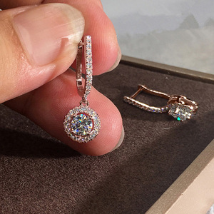 Orecchini a Goccia Rotondi per Donne, Eleganti Accessori Moda per Uso Quotidiano e Feste - Product Image 1