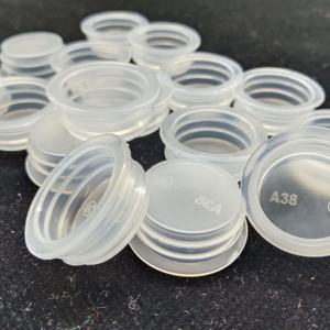 प्लास्टिक खाली बोतलों के लिए रिंग बोतल स्टॉपर के साथ 28 मिमी पारदर्शी प्लास्टिक आंतरिक प्लग - Product Image 2