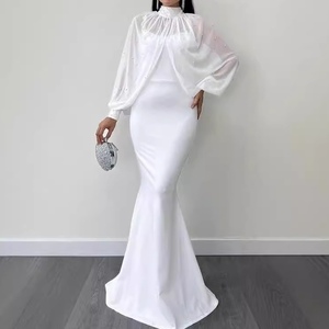 ชุดเดรสทรงหางปลาประดับลูกปัดสไตล์ตะวันออกกลางแบบสลิม พร้อมเสื้อสายเดี่ยว ชุดเซ็ต 2 ชิ้น แฟชั่นสำหรับผู้หญิง - Product Image 1