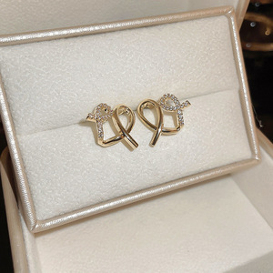 Orecchini a Perno Semplici con Design Incrociato per Donne, Accessori per Orecchie per Uso Quotidiano Primavera-Estate - Product Image 3