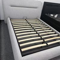 Lit rembourré moderne en lin avec vérin à gaz et rangement, cadre de lit avec tête de lit capitonnée encastrée, support à lattes en bois massif, aucun sommier tapissier nécessaire
