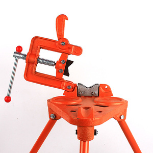Support trépied robuste réglable avec étau à tuyau articulé - Product Image 2