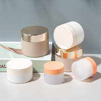 Pots en plastique PP à double paroi de luxe 30g 50g 100g 150g 200g 250g Crème ronde blanche pour les soins de la peau Pot à paroi lourde Emballage de cosmétiques