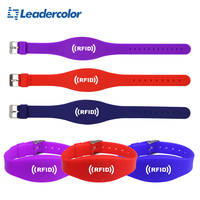 Pulsera de Silicona RFID UHF Pasiva de 860-960Mhz, Resistente al Agua, para Podómetro y Gimnasio, Precio de Fábrica