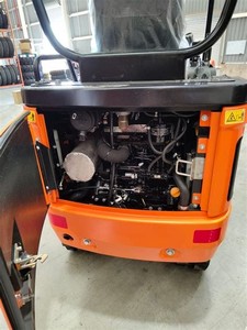 รถขุดขนาดเล็ก 2 ตัน รุ่น CDM6020 กำลังแรง ทนทาน ใช้งานได้ดี พร้อมโปรโมชั่นลดราคา - Product Image 4