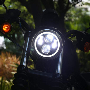 5.75 "Moto HA CONDOTTO <span class=keywords><strong>LA</strong></span> Lampadina Del Faro per Harley Dyna Sportster Victory Triumph Indiano Motor Faro Halo DRL Ambra Accendere <span class=keywords><strong>La</strong></span> Luce - Product Image 6