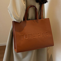 2024 nouvelle mode à la mode femmes Designer luxe épaule shopping fourre-tout messager sac en cuir ensemble avec logo imprimé personnalisé dames
