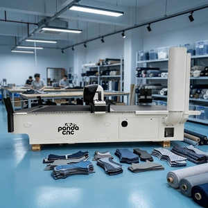 Machine de découpe automatique de tissus CNC <span class=keywords><strong>PANDA</strong></span>, moteur de pompe 120m/min pour la découpe de vêtements, de tissus, de t-shirts et de sous-vêtements - Product Image 3