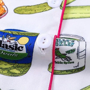 <span class=keywords><strong>Pigiama</strong></span> da <span class=keywords><strong>donna</strong></span> all'ingrosso <span class=keywords><strong>con</strong></span> stampa divertente a tema cibo, completo da notte a maniche corte <span class=keywords><strong>con</strong></span> <span class=keywords><strong>bottoni</strong></span> e pantaloncini, set loungewear 2 pezzi - Product Image 3