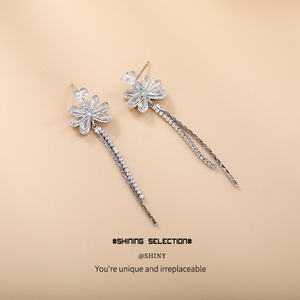 Orecchini a Clip con Zirconi Colorati per <span class=keywords><strong>Donna</strong></span>, Placcati in Oro 14k, Eleganti, Vintage, Semplici e Adatti per Uso Quotidiano - Product Image 3