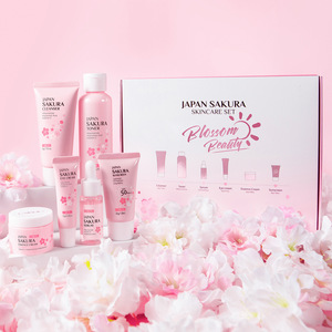 Venta caliente Sakura Series Custom <span class=keywords><strong>Japan</strong></span> 6PCs Productos para el cuidado de la piel facial Crema facial Suero Limpiador Protector solar Sakura Skincare Set - Product Image 2