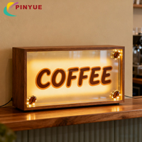 Boîte lumineuse publicitaire en aluminium personnalisée avec option de suspension pour une utilisation en intérieur/extérieur, marchés de détail