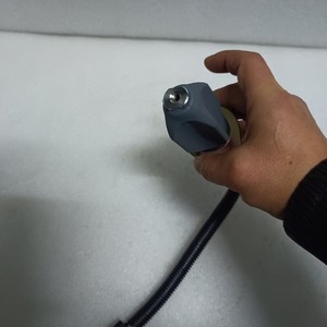 Válvula Solenoide Hyundai 24V para Excavadora HX220S, Interruptor de Apagado, Pieza 3800603 - Product Image 3