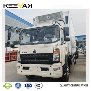 <span class=keywords><strong>Camion</strong></span> de transport Howo Livestock Old Baby Chick Duckling 4X2 <span class=keywords><strong>Camion</strong></span> de livraison de volailles Boîte de 6 tonnes Unité de réfrigération <span class=keywords><strong>à</strong></span> <span class=keywords><strong>vendre</strong></span> - Product Image 2