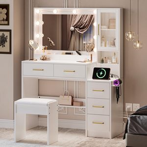 SENYU En gros Coiffeuse de style rustique en panneau de chêne blanc avec 5 tiroirs, station de charge, miroir éclairé et rangement - Product Image 1