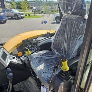 New MECALAC 2024 8MCR 8m Bucket Capacity Enclosed ROPS A/C <b>Heater</b> 4-Year Warranty Quick Attach - Product Image 3
