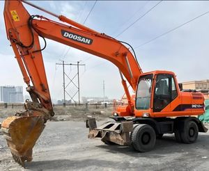 Excavadora Doosan de segunda mano, excavadora hidráulica Doosan de rueda de DH210W-7 a la venta, lista para enviar - Product Image 1