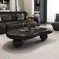 Table basse en forme de nuage style crème, irrégulière, moderne et minimaliste pour salon
