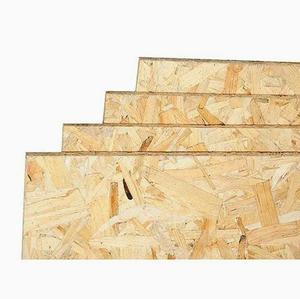 Superficie terminada E0 E1 4*8 pies 12mm 15mm 18mm tableros de copos de pino de álamo a granel tablero de aglomerado OSB 3 para uso en edificios y muebles - Product Image 1