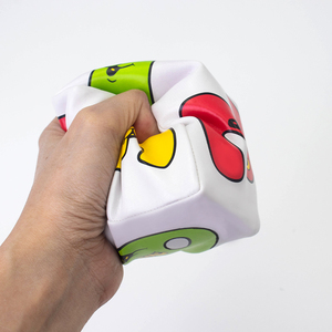 Juego <span class=keywords><strong>de</strong></span> Dados Suaves <span class=keywords><strong>en</strong></span> Inglés para Niños, con Pelota Suave, Educativo, <span class=keywords><strong>de</strong></span> PU, Algodón y Esponja, al por Mayor - Yunheng C401-A1 - Product Image 4