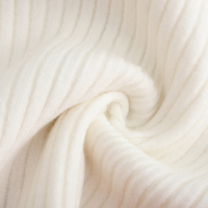 YIYU Garanzia di Qualità, Vendita Calda, Prodotto in Cina, <span class=keywords><strong>Cardigan</strong></span> alla Moda, Maglieria di Design, Top <span class=keywords><strong>Cardigan</strong></span>, Maglione in <span class=keywords><strong>Peluche</strong></span> da Donna con Pelliccia - Product Image 3