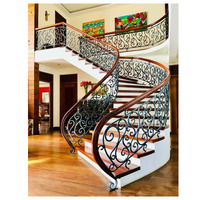 Balustrades d'escalier intérieures en fer forgé