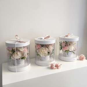 Una scatola di fiori regalo trasparente per la festa della mamma di san valentino in PVC 2024 - Product Image 2