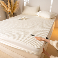 Parure de lit blanche personnalisable en polyester imperméable à prix abordable pour hôtel et maison, comprenant drap-housse et taies d'oreiller