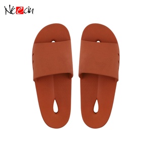 Sandalias de PVC en Oferta de Verano, Sandalias con Logotipo Personalizado, Color Jelly, Unisex, Sandalias Planas para Baño - Product Image 2