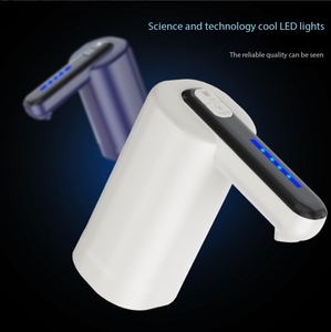 Dispensador de Agua Eléctrico Plegable de 5 Galones con USB Tipo C, Bomba Recargable Automática Portátil, Jarra con Bomba Doble - Product Image 5