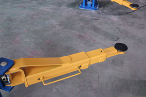 Pont élévateur 2 colonnes pour véhicules 5 tonnes, déverrouillage manuel d'un côté pour garage/atelier - Product Image 6