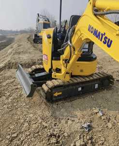 Mini-excavatrice Komatsu PC20 de 2 tonnes d'occasion, faible nombre d'heures, vente au Japon, moteur japonais - Product Image 3