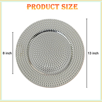 Assiettes de présentation décoratives modernes en plastique doré de 13 pouces à bord festonné pour mariage, durables et écologiques