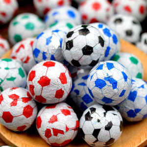Mini Chocolate en Forma <span class=keywords><strong>de</strong></span> Balón, Chocolate Barato con Forma <span class=keywords><strong>de</strong></span> Baloncesto y Fútbol - Product Image 1