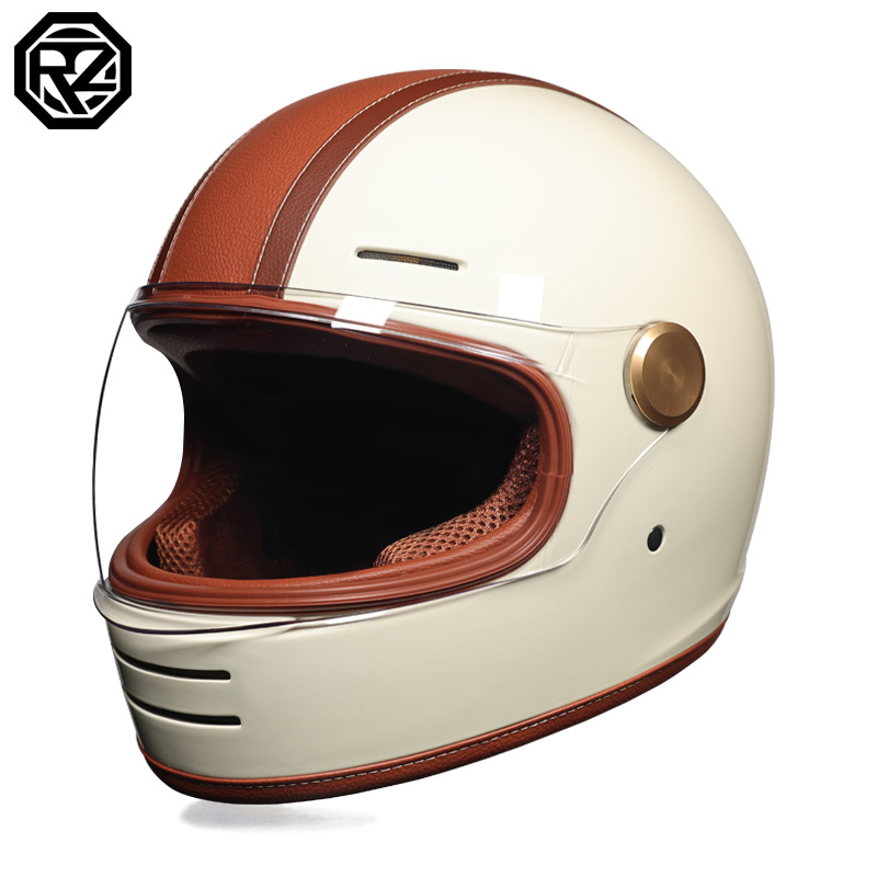 classic motorcycle helmets india Indian while detachable cheek and sunpeak pads help with fit Script Indian Motorcycle logo on the left cheek and script I logo above the forehead Snap buttons to hold on an optional visor Bluetooth compatible Complete protection and comfort in a look thats as classic as the bike you ride. Buy Motorcycle Helmets Online -