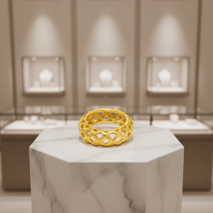 Anillo Ancho de Acero Inoxidable con Diseño Geométrico Hueco y Baño de Oro de 18K para Mujer, de UM JEWELRY - Product Image 4