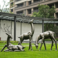 Sculpture de cerf grandeur nature en fibre de verre Quncan, statue d'élanch en résine pour la décoration extérieure des parcs, des places publiques et des paysages commerciaux