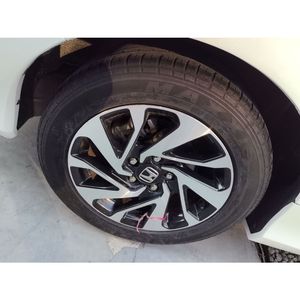 Voiture d'occasion Guazi 2016 <span class=keywords><strong>Honda</strong></span> <span class=keywords><strong>Civic</strong></span> Nouveautés Moteur à essence Boîte automatique Berline 5 places Conduite à gauche - Product Image 2
