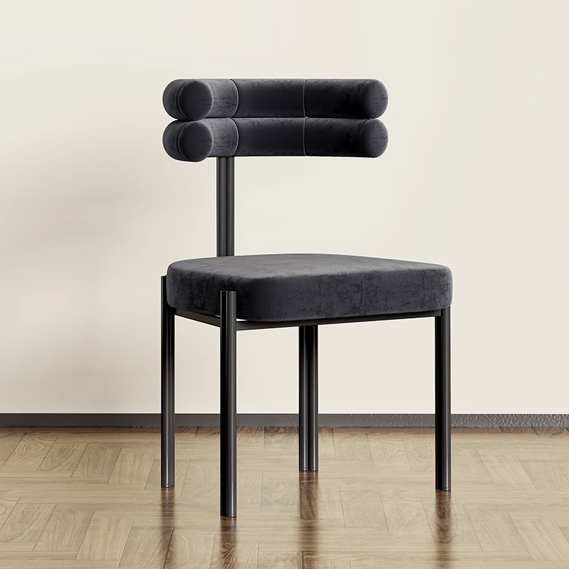 Velours gris [pieds de chaise noirs]