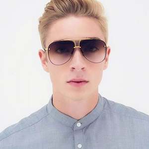 Gafas de Sol Cuadradas Clásicas Vintage para Mujer, Venta al por Mayor, Gafas de Sol de Piloto Metálicas con Protección UV400 para Hombre - Product Image 1