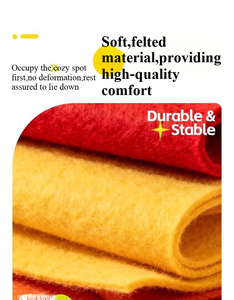 Lit de sommeil portable pour animaux de compagnie, motif de dessin animé du Nouvel An, doux, écologique, durable, en feutre, pour les gros félins - Product Image 3