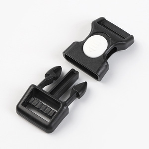 Hebilla de Liberación Lateral de Plástico de 20 mm, Negra, Duradera, Accesorio para Bolsas y Mochilas - Product Image 3