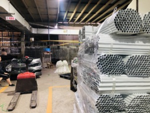 Tige en fer inoxydable antirouille en gros 100/120/150 cm pour remplacement de manche de <span class=keywords><strong>balai</strong></span>, bâton métallique Palo De Escoba YINGJIA - Product Image 4