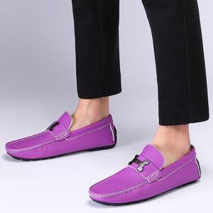 Chaussures pour hommes, mocassins, chaussures décontractées, chaussures en cuir, chaussures de navigation plates colorées grande taille pour le printemps - Product Image 3