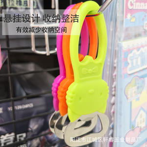 ซวนรุ่ยที่เปิดขวดการ์ตูนแบบพกพาซิลิโคนสแตนเลสที่เปิดขวดเบียร์ดีไซน์น่ารักจับสบายเพื่อการใช้งานที่ง่ายดาย - Product Image 2