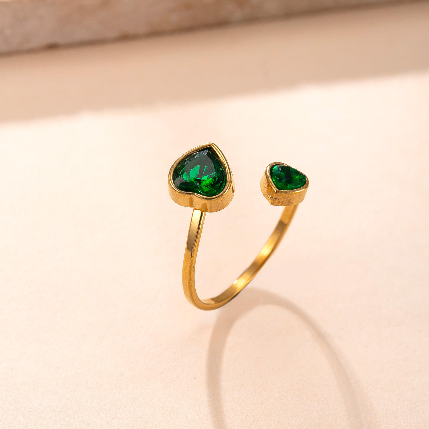 สีเขียว