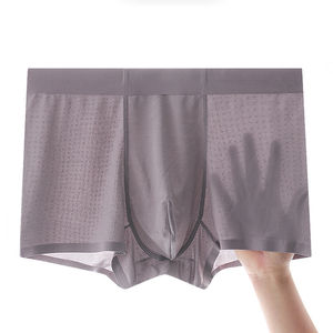 Venta al por mayor 60 Ropa interior sin costuras para hombres Color sólido Malla tejida Calzoncillos de seda de hielo Transpirable Adultos Secado rápido Bragas para hombres Trunks - Product Image 3